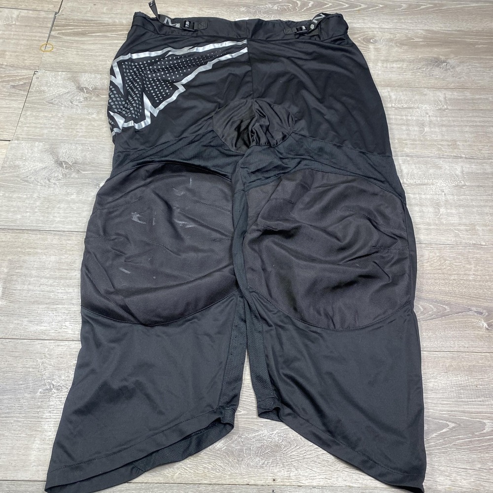 Mission Hockey Pants Mens XL‎ Black RH Inhaler AC4 Inline Roller Adjustable